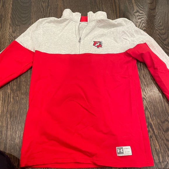 FAIRFIELD UNIVERSITY BUNDLE - Picture 4 of 13